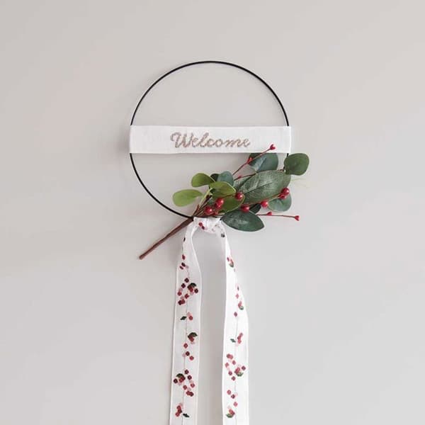Broderisats välkomstmetallcirkel Ø 15 cm