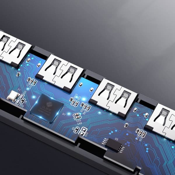 HUB USB-C splitter - 4x USB 3.2 med USB-C strömport, grå