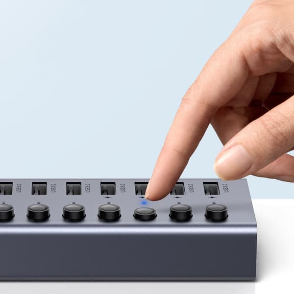 7-i-1 multifunktionell HUB USB-C splitter - 7x USB 3.0 PD DC 12V grå