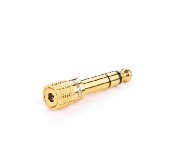 Adapteriadapteri 3,5 mm:n miniliittimestä 6,3 mm:n liittimeen, kultaa