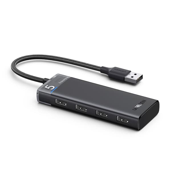 HUB-adapter, 4x USB-A 3.0-portsdelare och svart USB-A-strömkabel