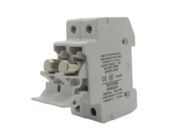 Aurinkosähköasennuksen DC/DC-suojaus PVP-10 700V/16A