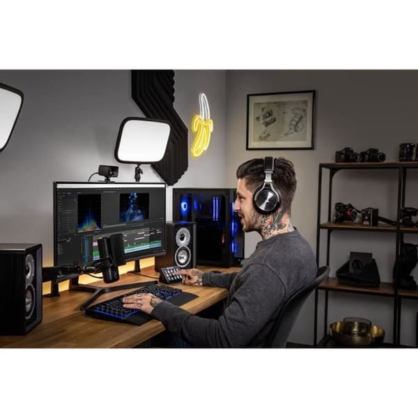 ELGATO - Streaming - Wave Mic Arm Low Profile Swivel Boom, Studio, Broadcast, Streaming (10AAN9901)