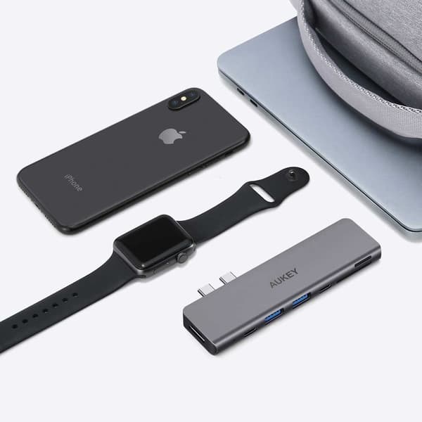 Aukey I Thunderbolt 3 7 1 Hub