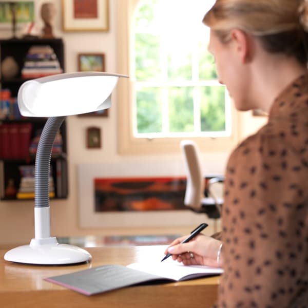 Lumie Desklamp - Päivänvalolamppu - Koti ja toimisto - Valkoinen