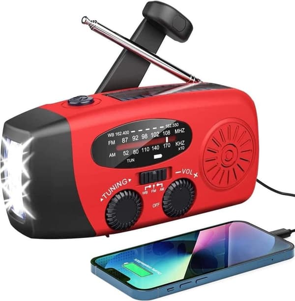 Rød krumtapradio med solceller, lommelygte og 2000mAh Powerbank nødradio, overlevelse