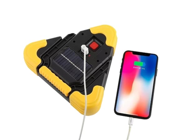 Motorhuvslampa med Spänne