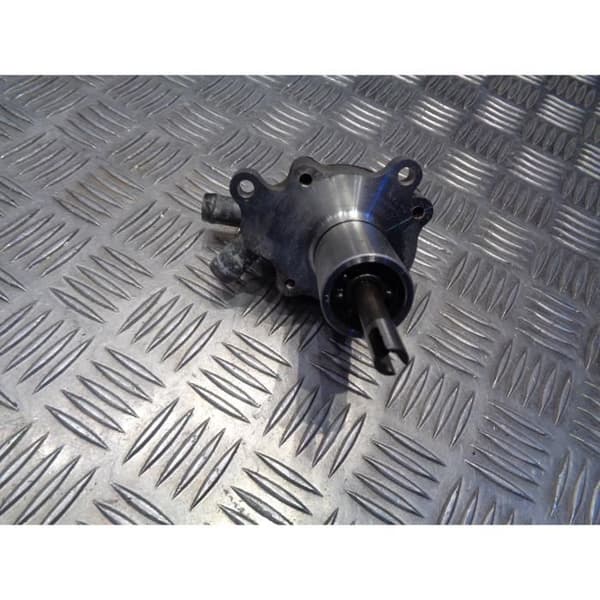 vattenpump kylmotor skoter kymco 125 grand dink 2001 - 07- USED