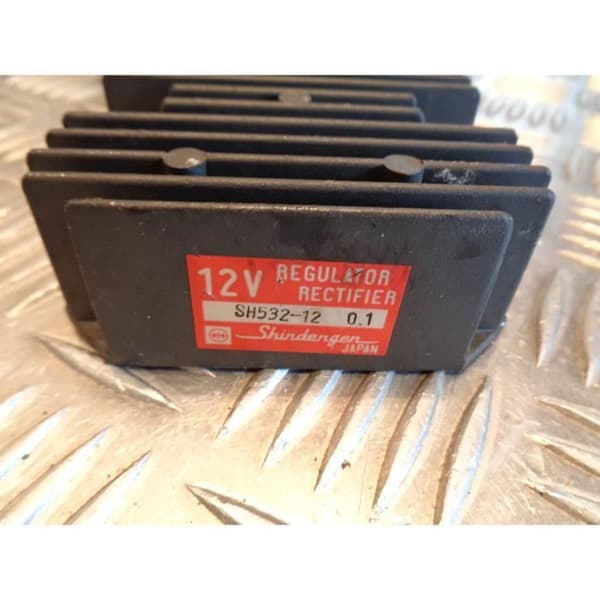 scooter batteriladdningsregulator kymco 125 ego- USED