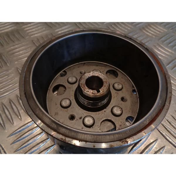 svänghjulsrotortändningsskoter suzuki uh 125 burgman cc11 efter 2007- USED