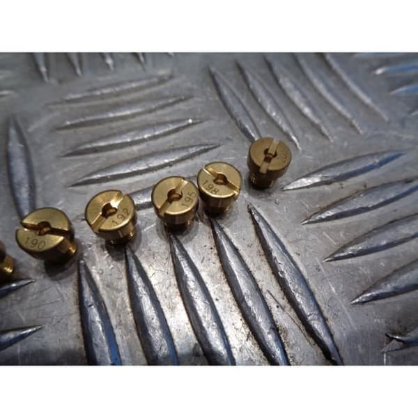 10 jet 6mm dellorto phbn / phva förgasare nr 178, 180, 182, 185, 188, 190, 192, 195, 198, 200