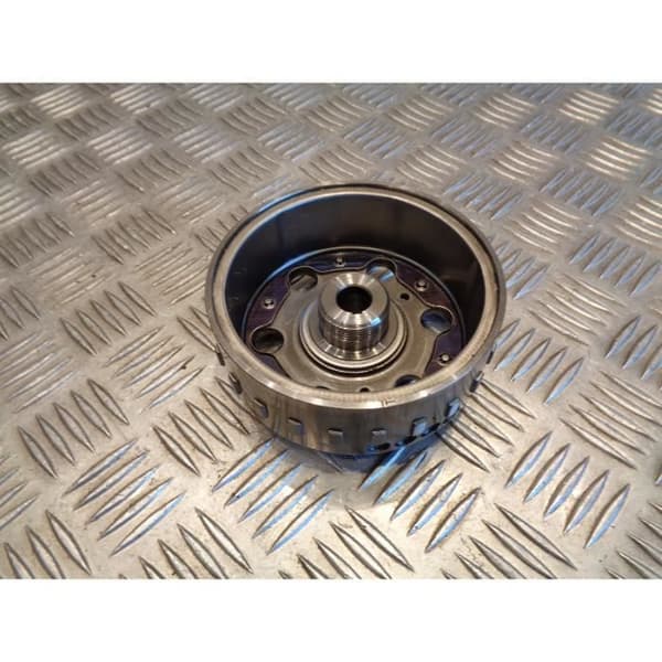 svänghjulsrotortändningsskoter peugeot 125 satelis j2aaa 2008- USED