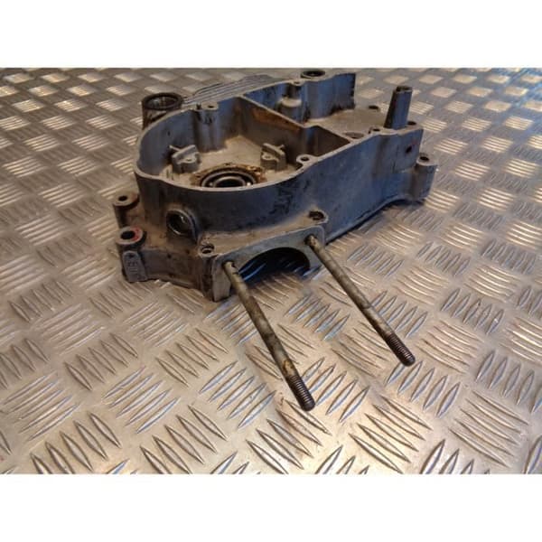 höger motorhölje motorcykel morini 125 corsaro 4v 4 växlar 4 takt- USED