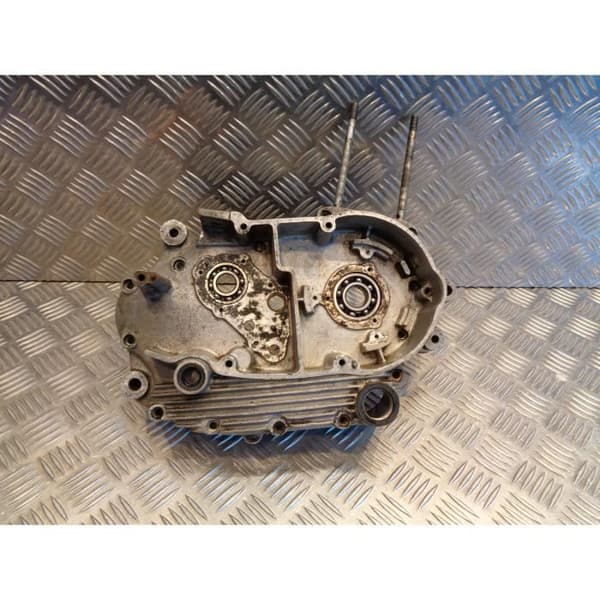 höger motorhölje motorcykel morini 125 corsaro 4v 4 växlar 4 takt- USED