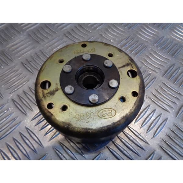 svänghjulsrotortändning atv wanjin 200 pailision wj200st-6 skoter trike kinesisk 3 hjul orkan- USED