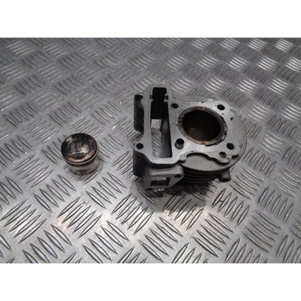 cylinder kolv kinesisk skoter 50 gy6 4 takt 139 qma qmb baotian znen jmstar huatian generisk flex tech longjia eurocka- USED