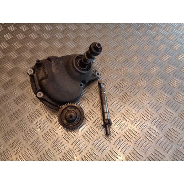 transmissionsaxel kugghjulshus skoter piaggio 125 x9- USED