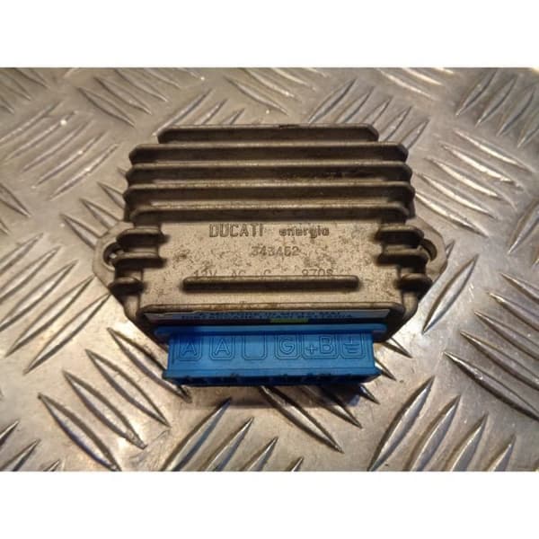 scooter batteriladdningsregulator gilera 50 stalker- USED