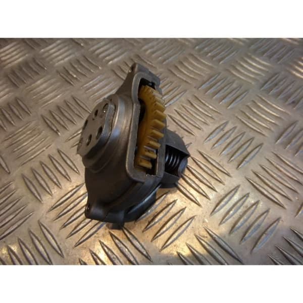 motorcykel oljepump kymco ck 125 pulsar 2012- USED