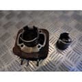 Miniatyrbild 3 av 4: cylinderkolvskoter piaggio 50 zip 2 2009 - 15 lbmc25e 2 takt- USED