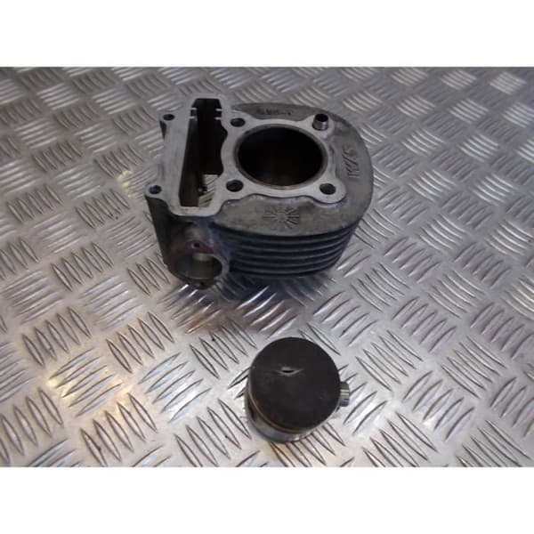 cylinder kolv skoter sym 125 attila ...- USED