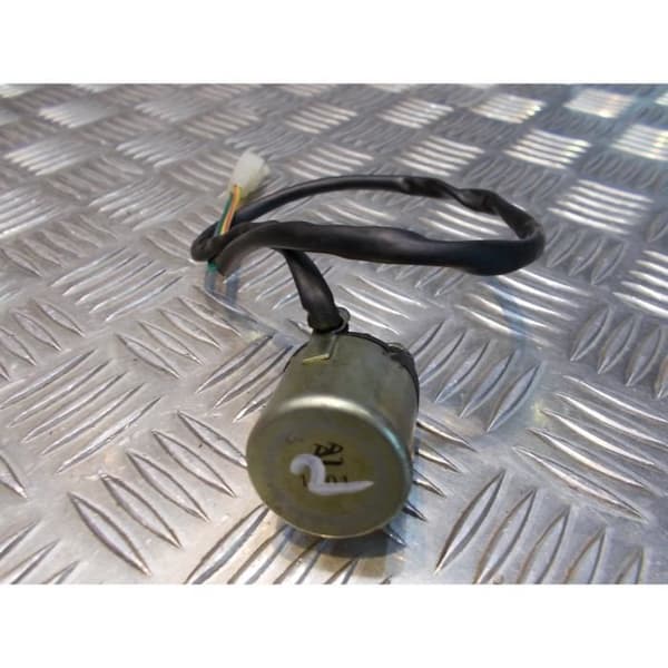 kinesisk skoter startrelä 50 125 kinesisk gy6 139qmb 1e40qmb 152qmi znen tnt baotian yiying eurocka ...- USED
