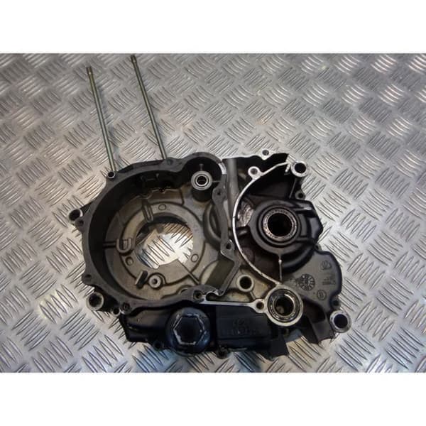 höger motor vevhus motorcykel kymco ck 125 pulsar 2012- USED