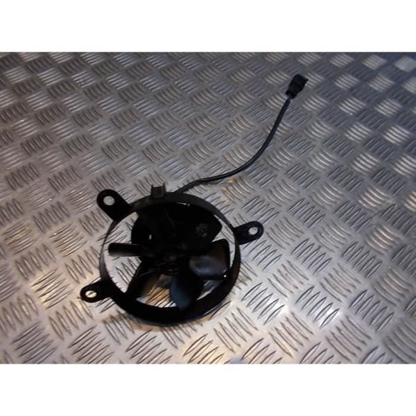 skoter vatten kylarfläkt suzuki uc 125 epicuro- USED