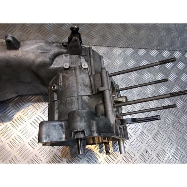 nedre motor vevaxel skoter aprilia 125 scarabeo zd4pca- USED