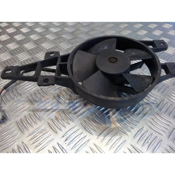 vattenkylarfläkt skoter piaggio 125 x8- USED