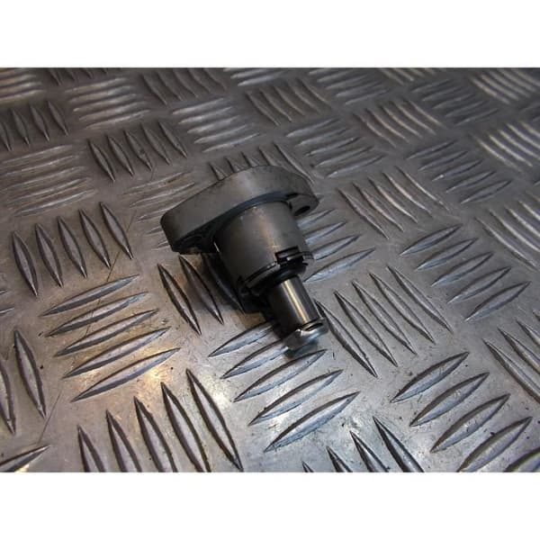 skoter kedjespännare sym 125 gts- USED