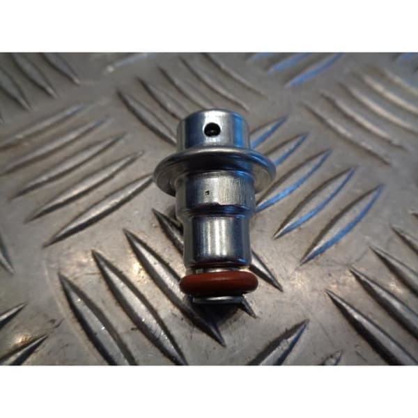bensintrycksregulator 3 bar insprutning motorcykel suzuki yamaha kawasaki honda aprilia