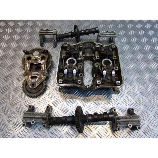 bakre cylinderhuvud motorcykel honda vfr 750 rc24- USED