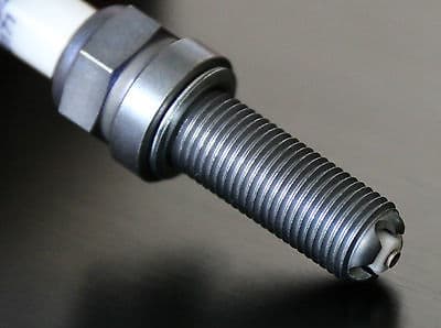 COR10LGS (3171) BRISKPREMIUM Racing sytytystulppa