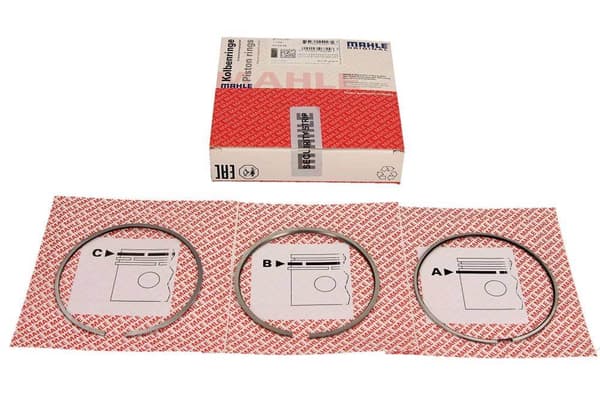 MAHLE MÄNTÄRENKAAT AUDI 83.00 STD