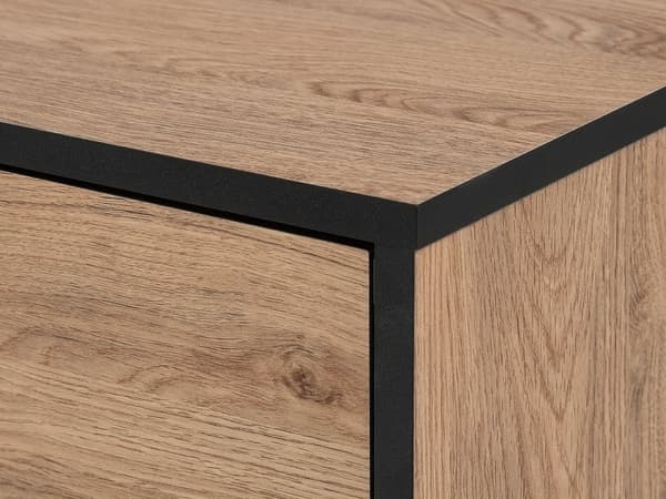 TV-bord Lyst tre med sponplater og metallben for opptil 55-tommers TV Moderne mediemøbel med 2 skap og kabelhåndtering