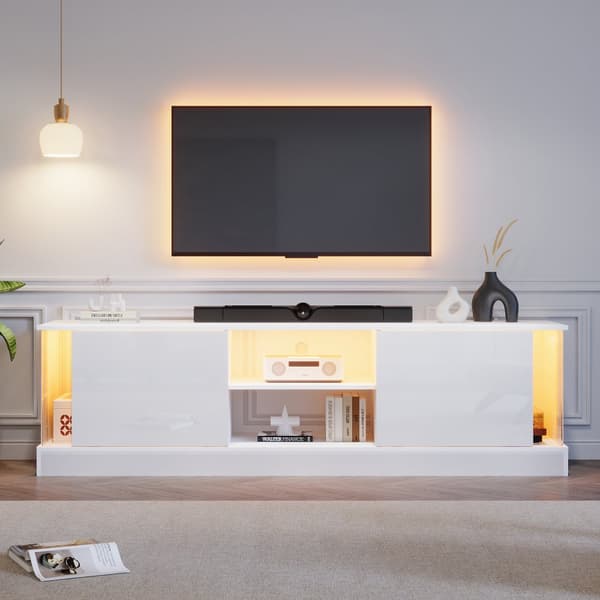 Vit TV-bänk i högglans med LED-belysning – för TV upp till 70 tum, fristående med förvaring för vardagsrum