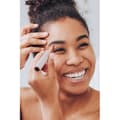 Pikkukuva 4 / 4: Viimeistelysilaus Flawless Brows - Uuden sukupolven ladattava tarkkuuskulmakarvatrimmeri - Hellävarainen ja turvallinen - Valkoinen