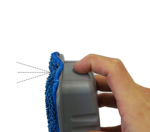 Allt i 1 Whiteboard Eraser - Eraser med vattenbehållare och magnetisk hängbricka