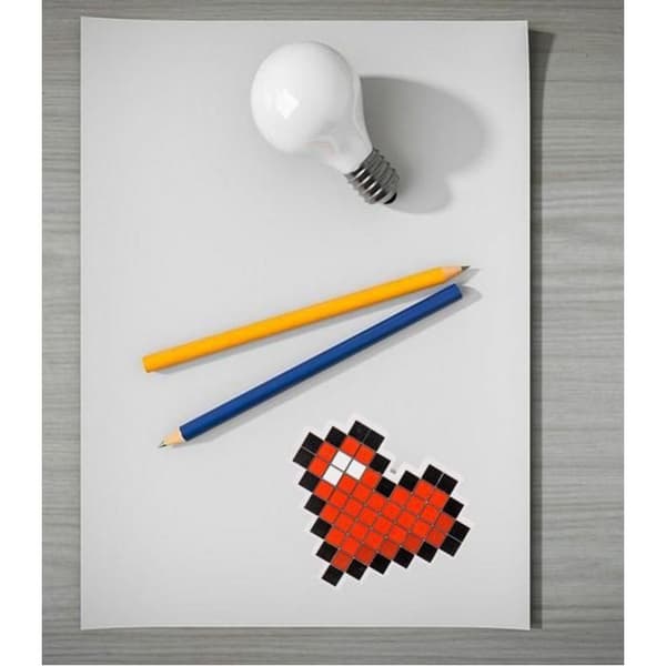 Pixel Heart Eraser - Maestro Gift - Kontorsdekoration
