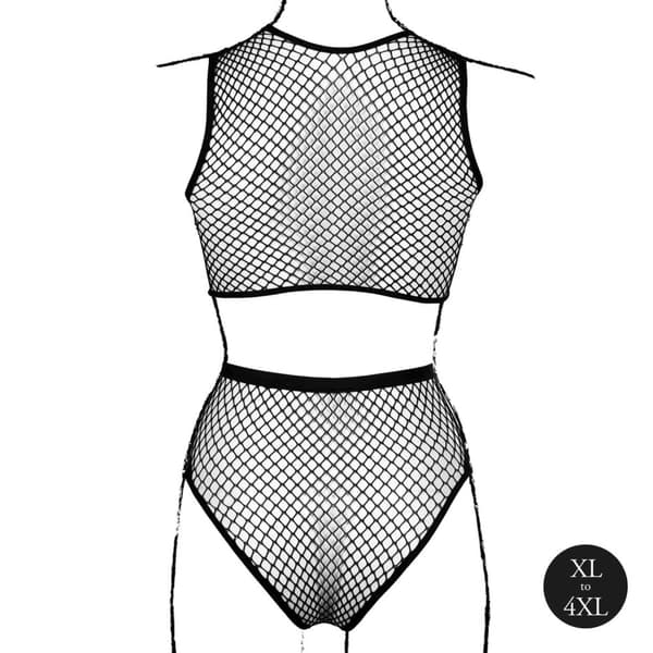 2 stk med crop top, trusse og fiskenet struktur.