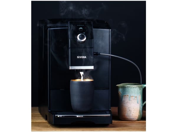 NIVONA Cafe Romatica 7 Series NICR 790 - Automatisk kaffemaskin med melkeskummer - 15 bar - mattsvart/krom