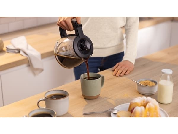 Bosch TKA2M113, Kaffebrygger (drypp), 1,25 l, Malt kaffe, Sort
