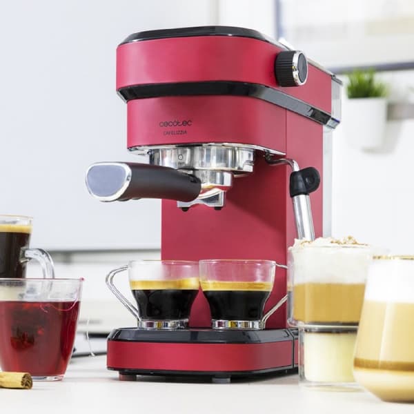 Cecotec 20-bar espresso coffee machine with thermoblock and steam tube.