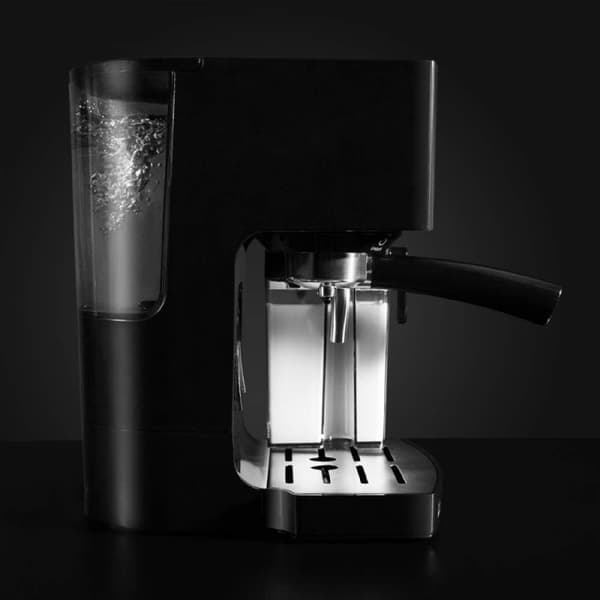 Cecotec Semiautomatic coffee machine with thermoblock, 20 bars, brews cappuccino just by pressing 1 button.