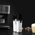 Miniatyrbild 2 av 5: Cecotec Semiautomatic coffee machine with thermoblock, 20 bars, brews cappuccino just by pressing 1 button.