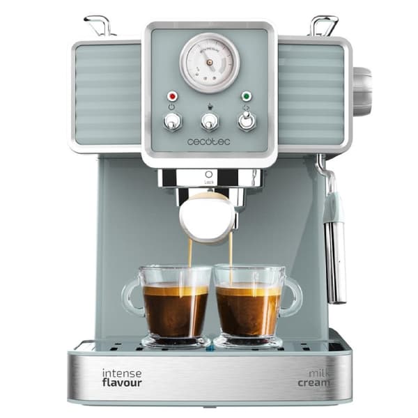 Cecotec 20-bar espresso coffee machine for espresso and cappuccino coffees with pressure gauge and steerable steam tube.