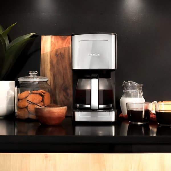 Cecotec Drip-coffee machine for 12 cups, with stainless-steel finish and aroma enhancer.
