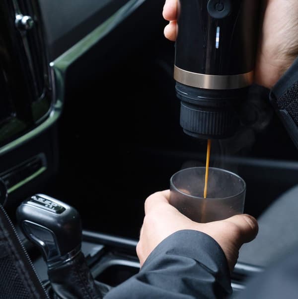 Bärbar Espressomaskin 20 Bar – Självuppvärmande, För Kaffe & Kapslar – Perfekt för Resor
