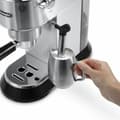 Pikkukuva 4 / 5: Manuaalinen pikakahvinkeitin DeLonghi EC 685.M Musta metalli Hopeinen Teräs 1 L 1,1 L